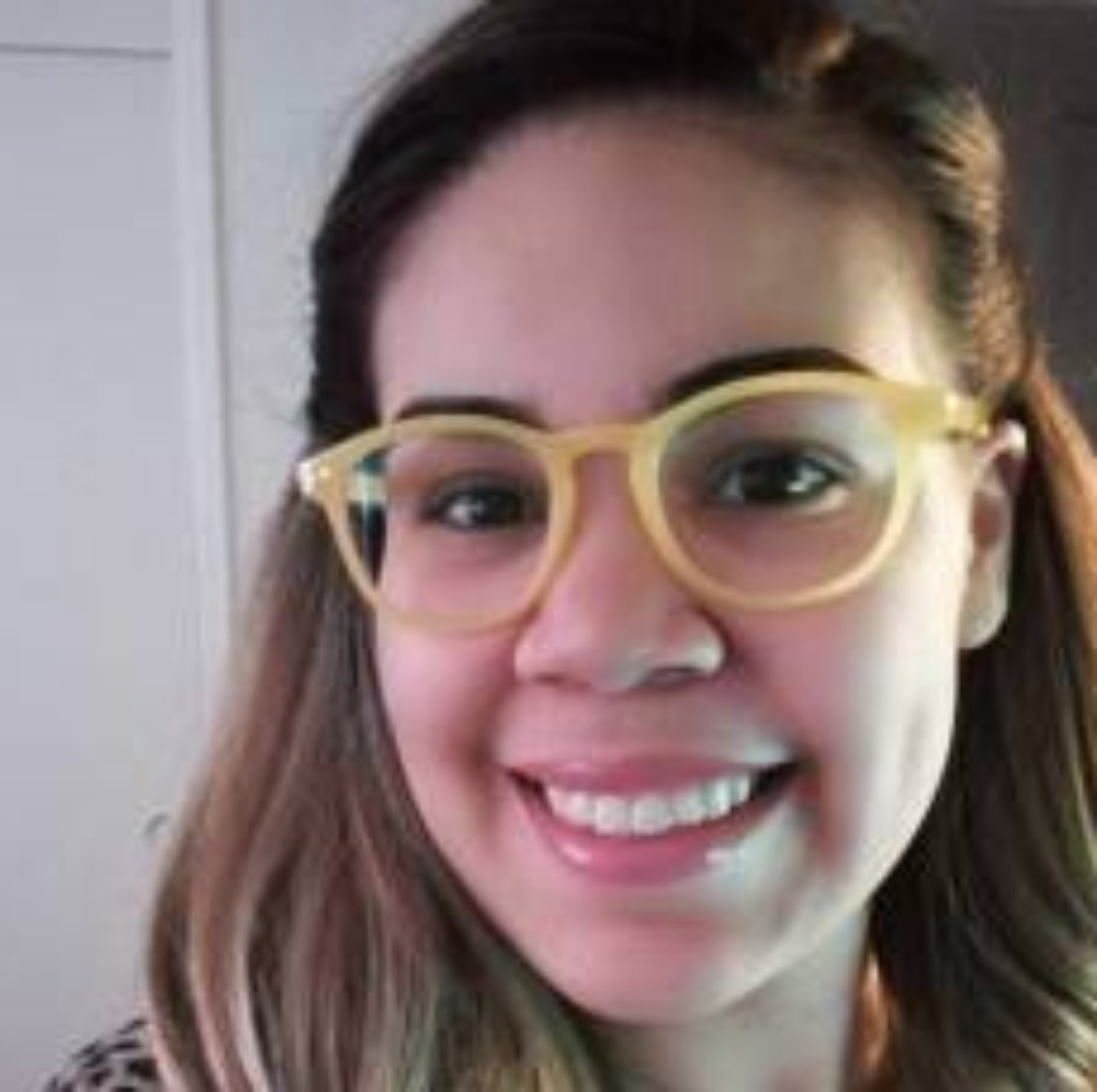 Meet Your Posher, Niki!
